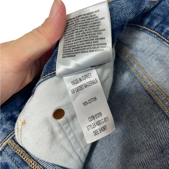 Agolde | Dee Shorts in Ricochet 27 - Picture 8 of 9